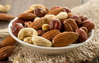 Pähklid võivad allergeenina psoriaasi süvendada